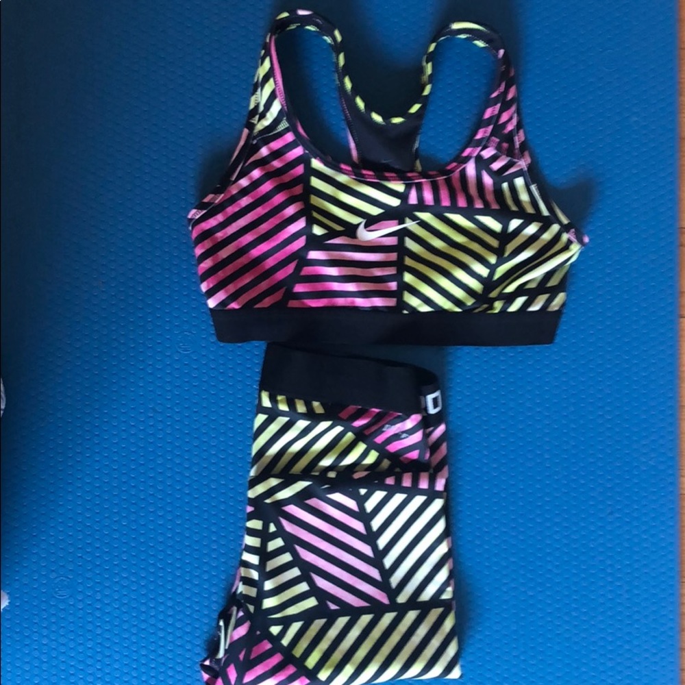 Nike workout outfit set